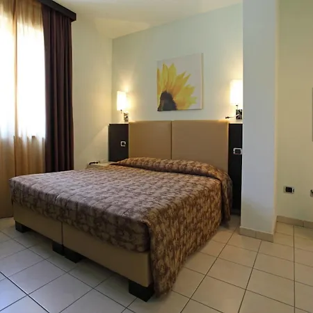 Euro Hotel